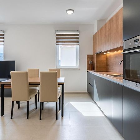 Appartamento Blue Sorbeto Cres Esterno foto