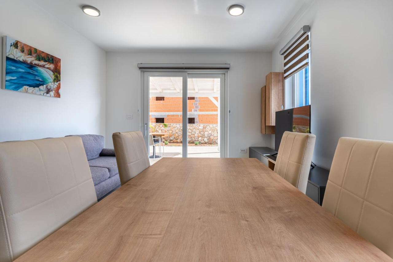 Appartamento Blue Sorbeto Cres Esterno foto